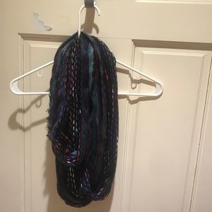Infinity scarf